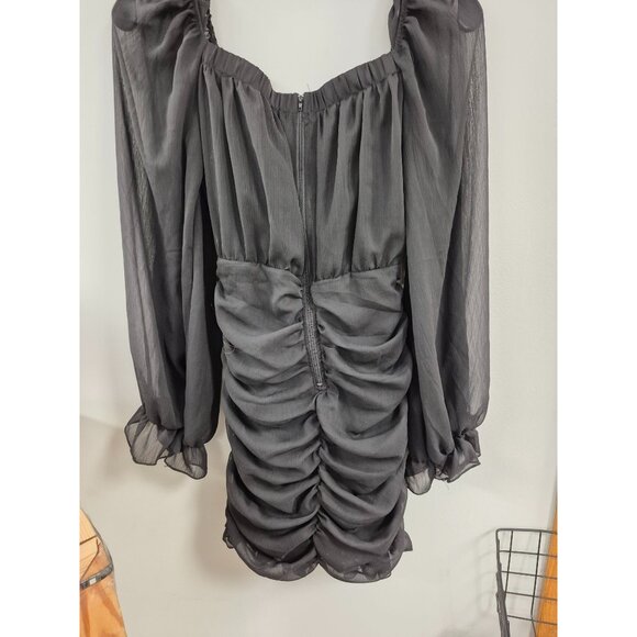 Made for Manhattan Dress in Black Medium - Picture 5 of 5